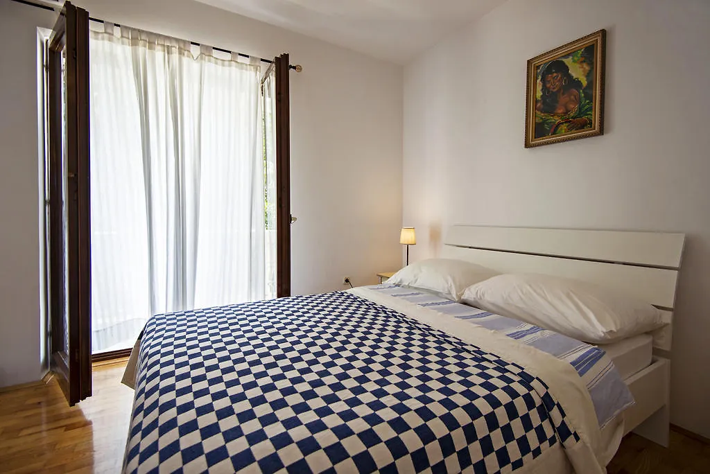 Apartments Petrcane Welcome