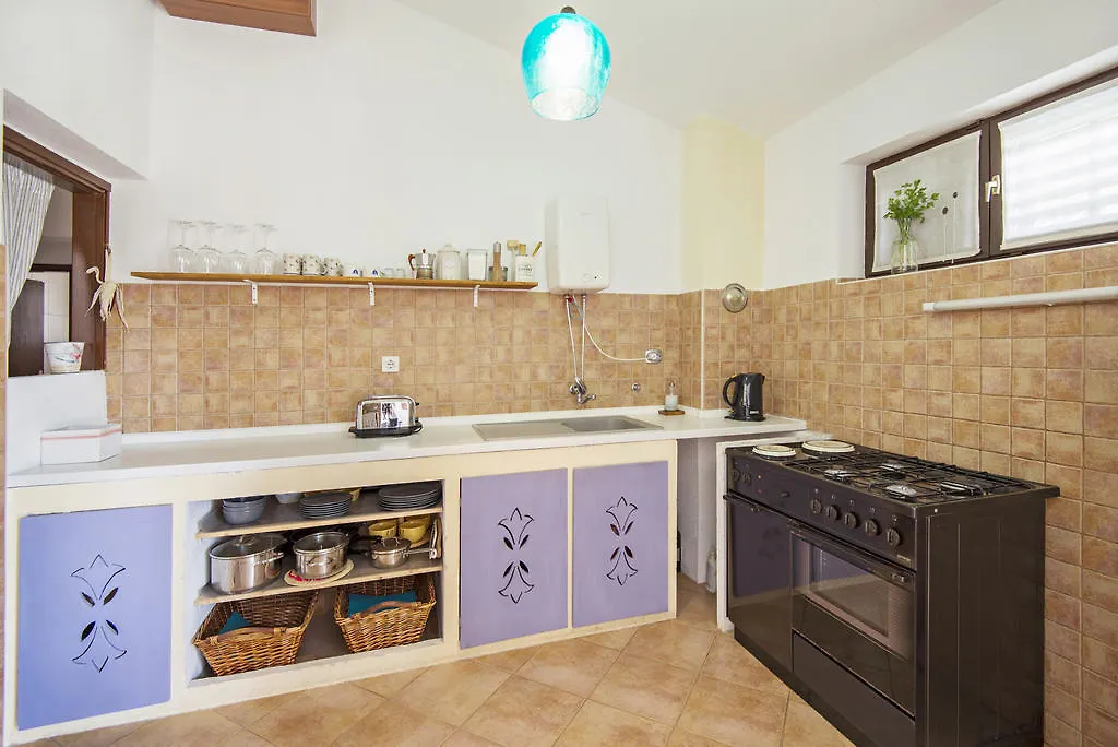 Apartments Petrcane Welcome 0*,