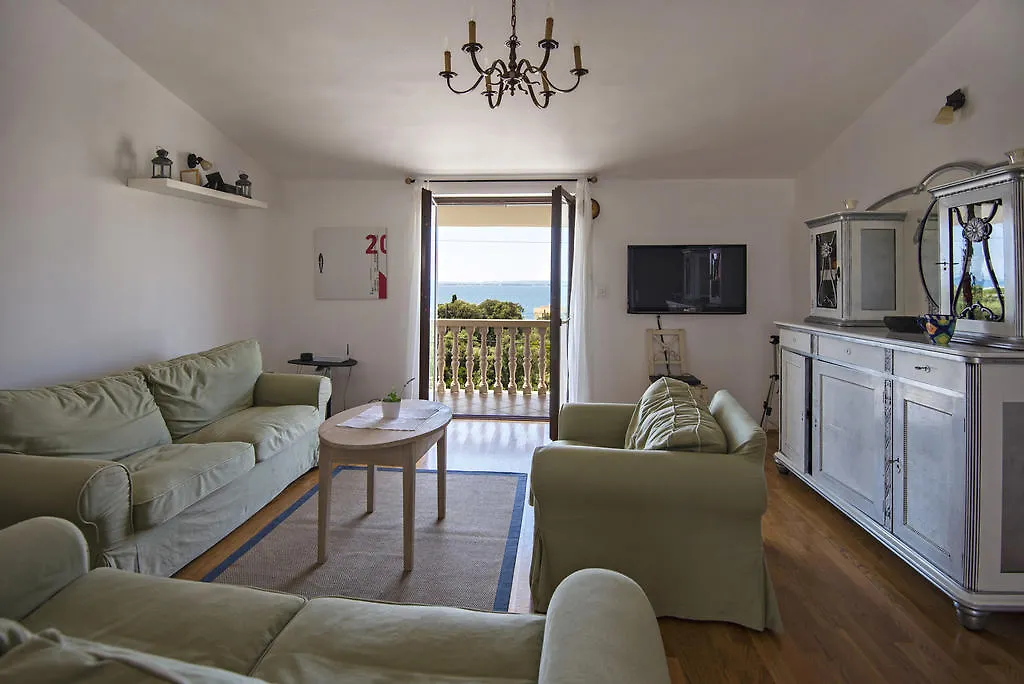 Apartments Petrcane Welcome 0*,  Croatia