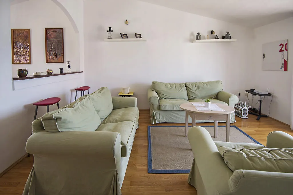 Apartments Petrcane Welcome