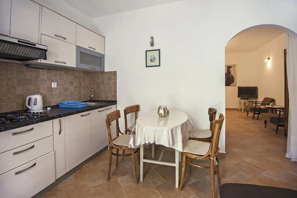 Apartments Petrcane Welcome