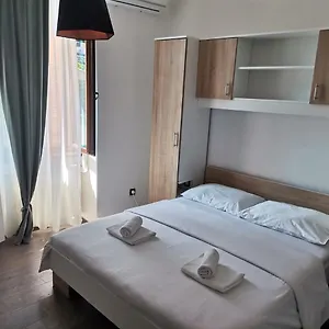 Elin's In Center Apartament Pula